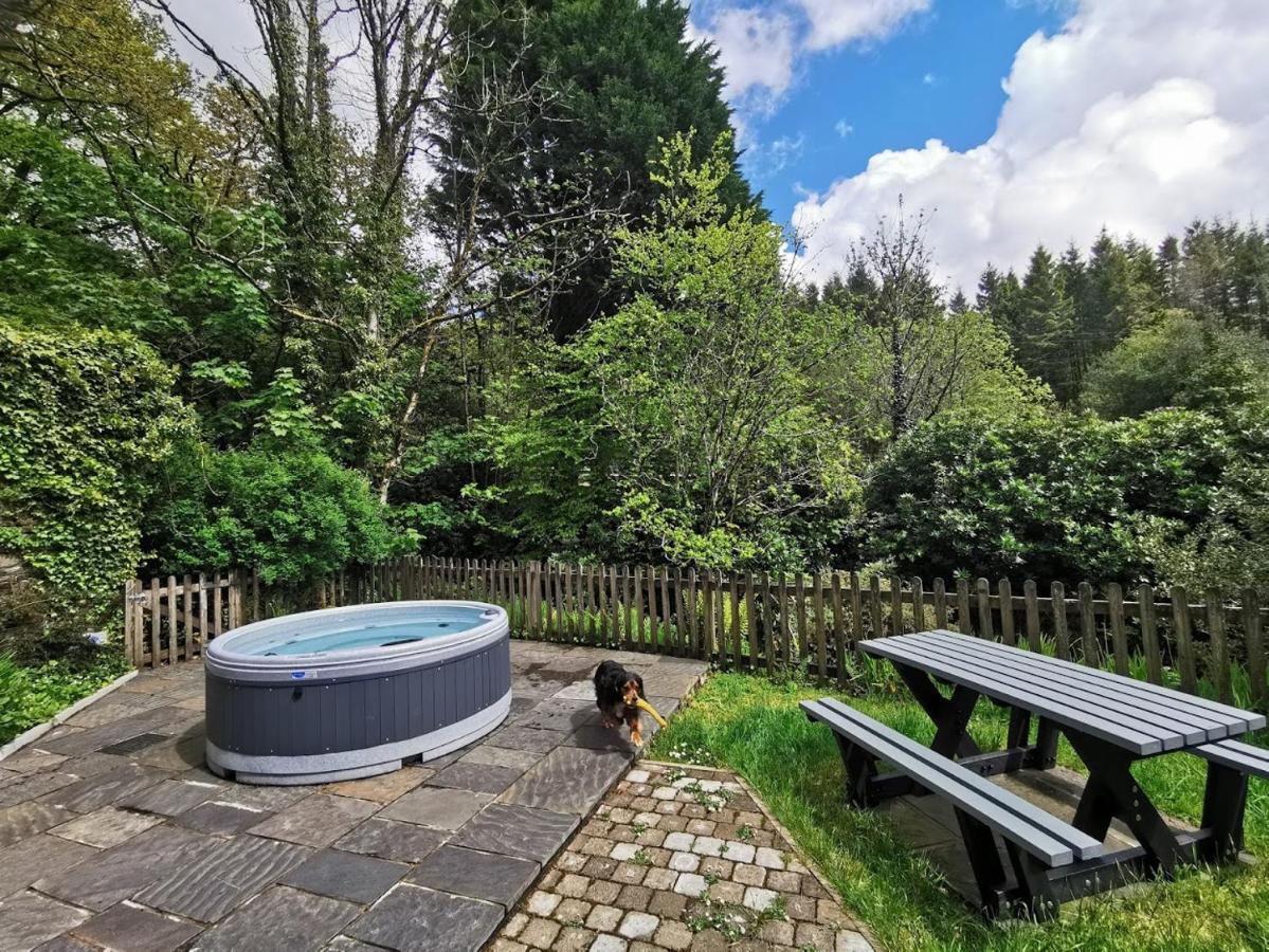 Swansea Valley Holiday Cottages Cilybebyll Екстериор снимка
